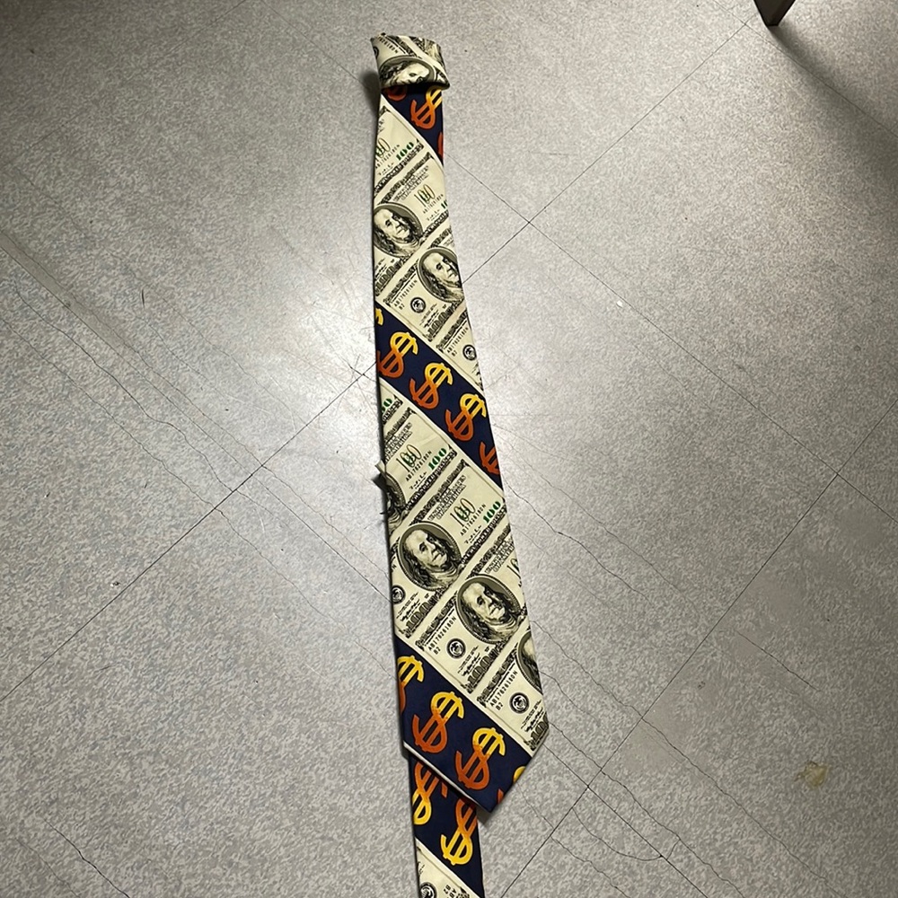 American $100 bill money tie Halloween party festive